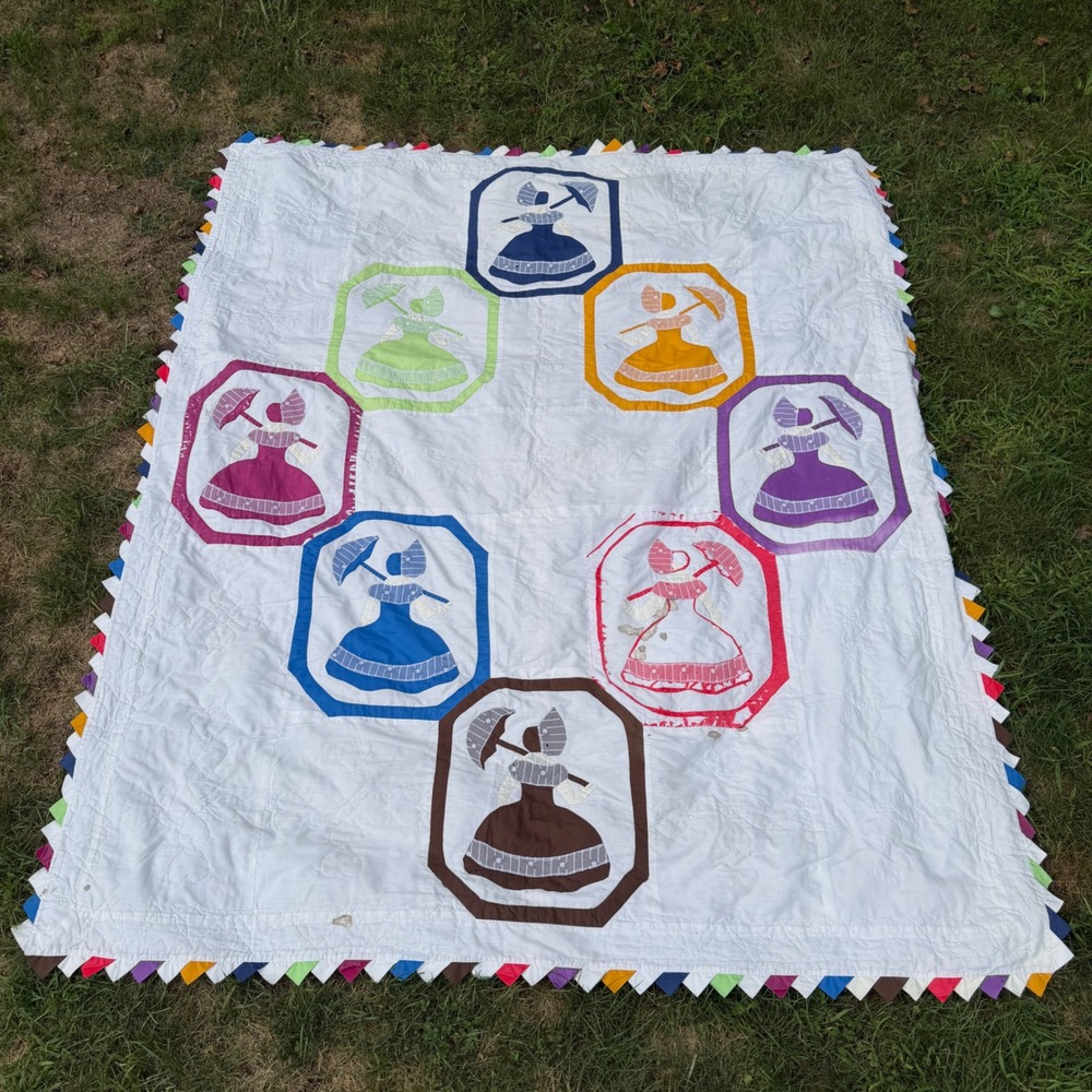 Vintage Quilt Sunbonnet Sue Applique Large White Multicolor Handmade Folk Art